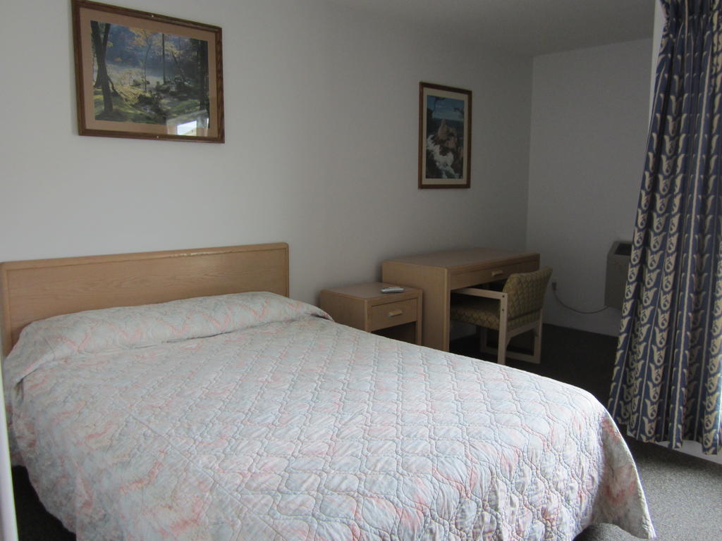 Oasis Hotel Кэш-Крик Номер фото